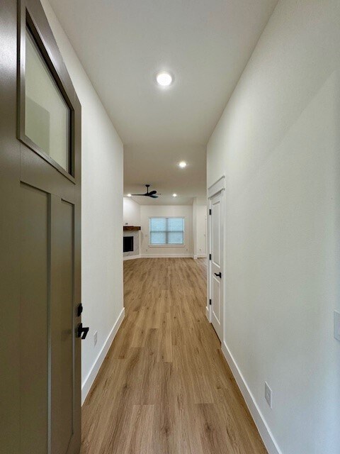 Foto del edificio - 38 Woodbridge Dr