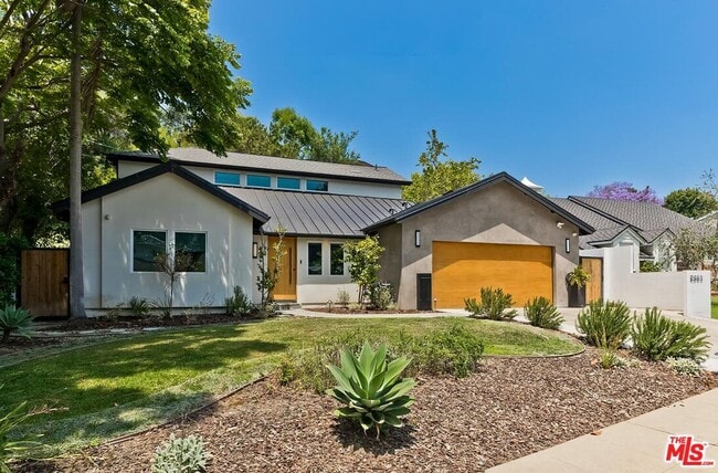 Building Photo - 2663 Anchor Ave