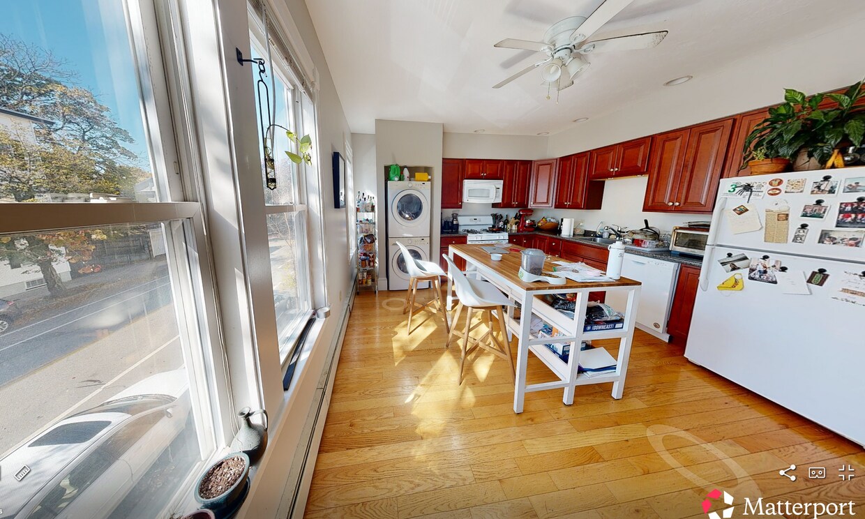 2.5 bedroom/1 bathroom Cambridge apartment... - 2.5 bedroom/1 bathroom Cambridge apartment...
