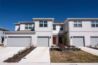 Building Photo - 4647 Green Palm Ln