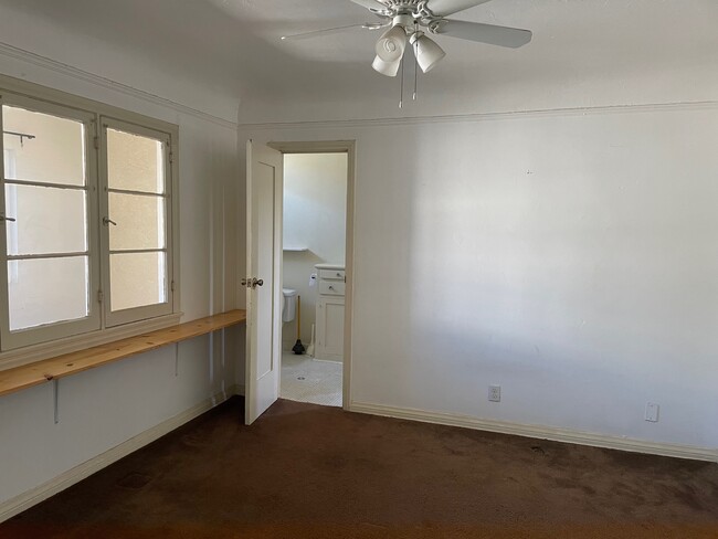 Bedroom - 1203 S Sycamore Ave