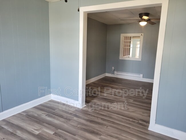 Building Photo - 648 3rd St