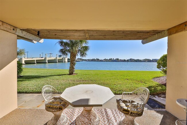 Building Photo - 500 Treasure Island Causeway