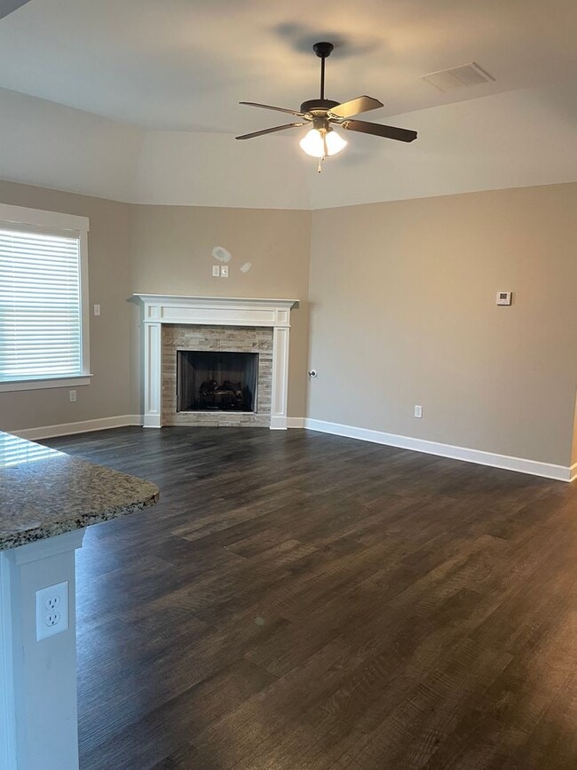 Building Photo - 3383 Oodie Ln