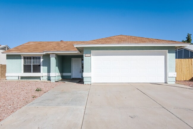 Building Photo - 11239 N 65th Ave