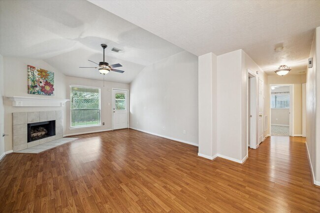 Foto del edificio - 418 Mystic Trail Loop