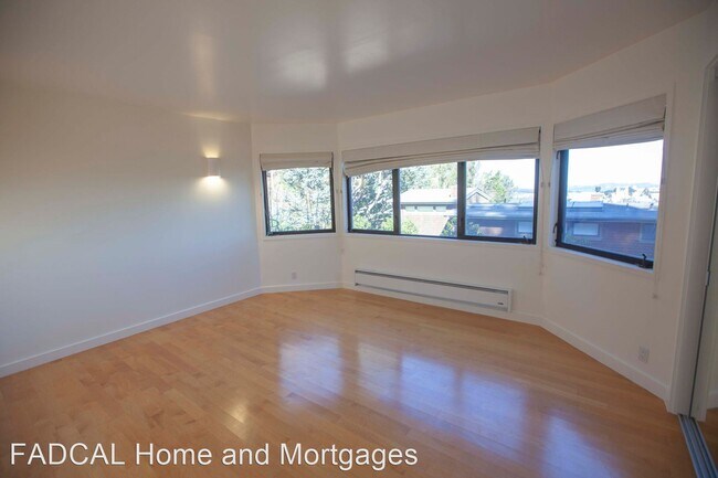 Building Photo - 1 br, 1 bath House - 203 Belgrave Ave - Lo...