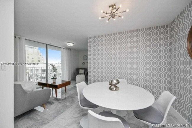 Foto del edificio - 1255 Collins Ave