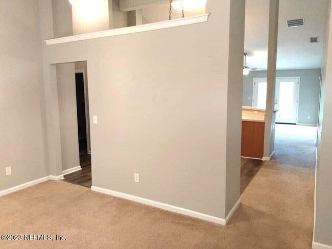 Foto del edificio - 3547 Whisper Creek Blvd