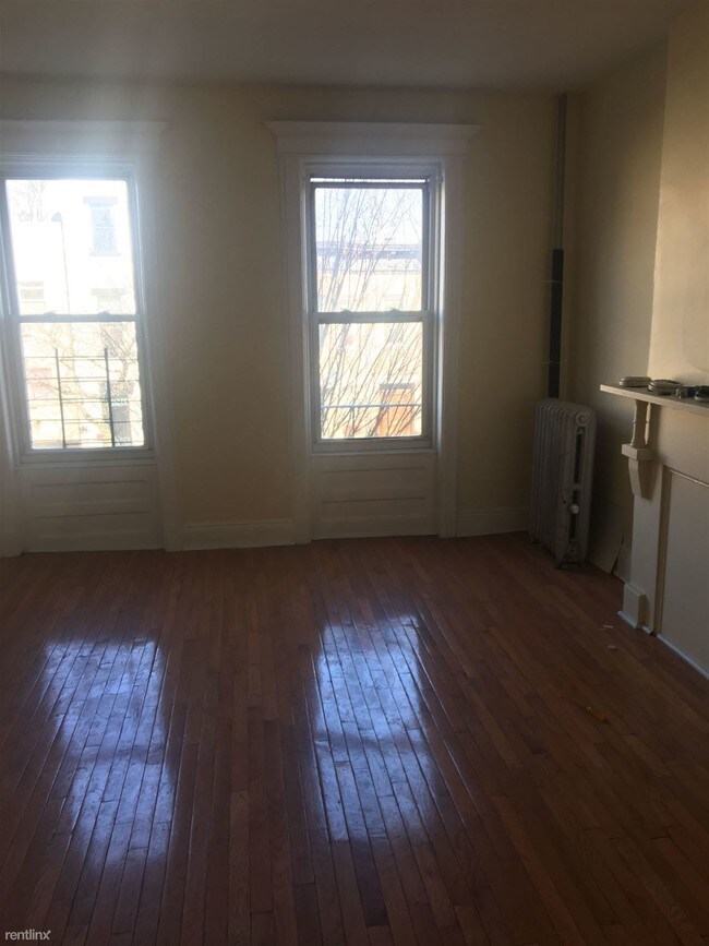Building Photo - 1289 Sterling Pl