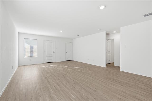 Building Photo - 9012 Red Fox Trl