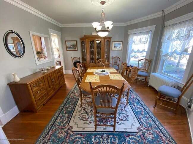 Building Photo - 500 Evergreen Ave