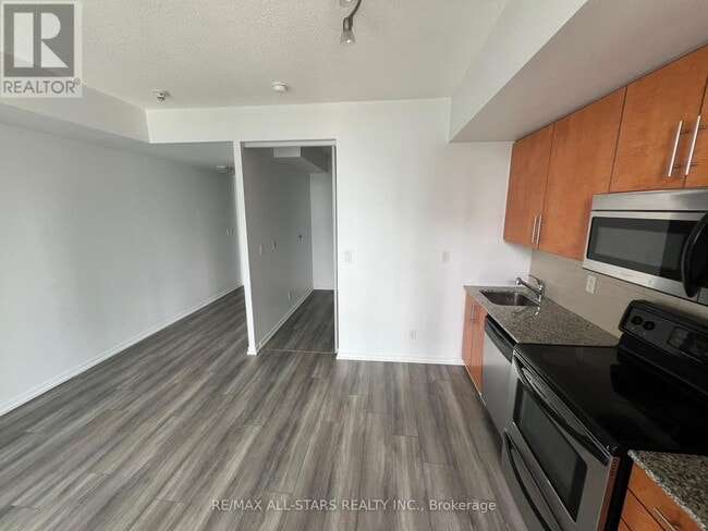 Building Photo - 55-3355 Bremner Blvd