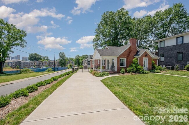 Building Photo - 203 State St