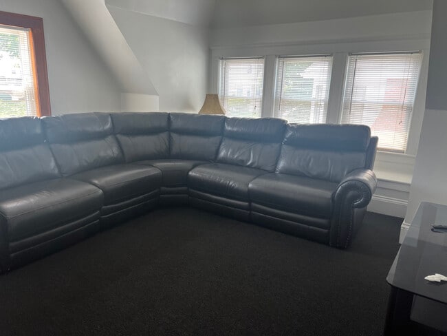 Photo - 3 Chamblet St Apartment