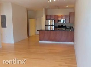 Foto principal - 99 Chestnut Hill Ave