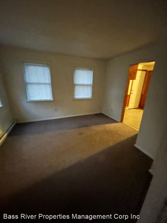 Building Photo - 2 br, 1 bath House - 135 Swan River Road
