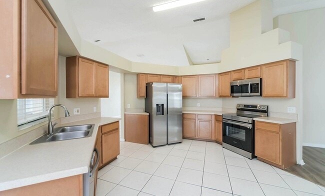 Building Photo - 1441 Bradwell Dr