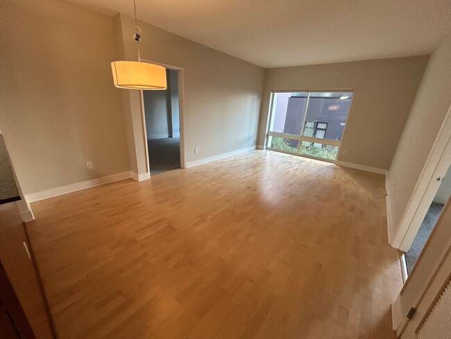 Foto del edificio - Epic REA - Great 2 BR/2 Ensuite BA Condo w...