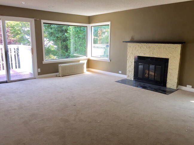 Foto del edificio - 10742 Durland Ave NE
