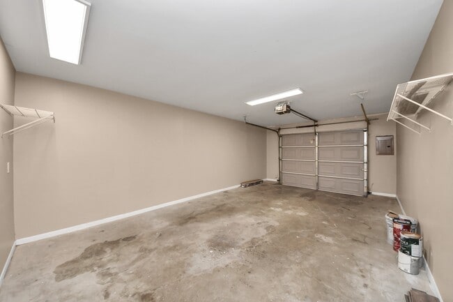 Building Photo - 1163 Lovett St