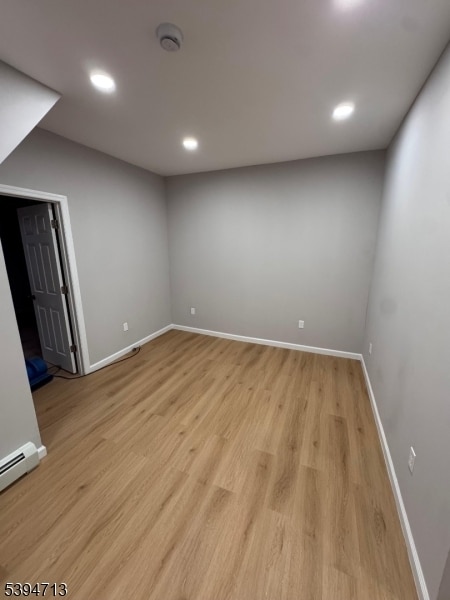 Foto del edificio - 437 Elizabeth Ave