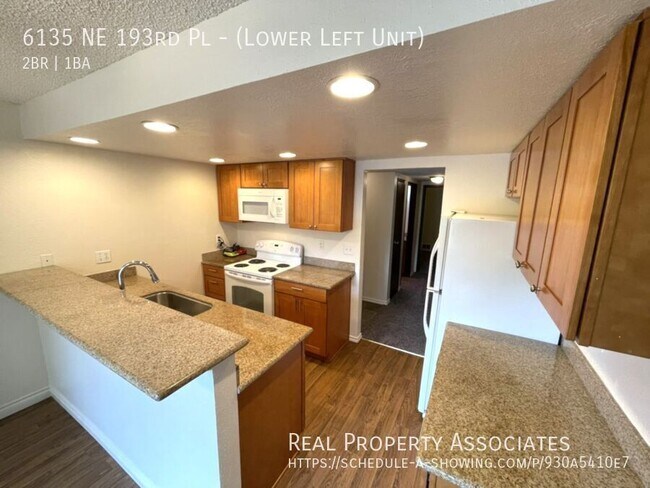 Building Photo - 6135 NE 193rd Pl