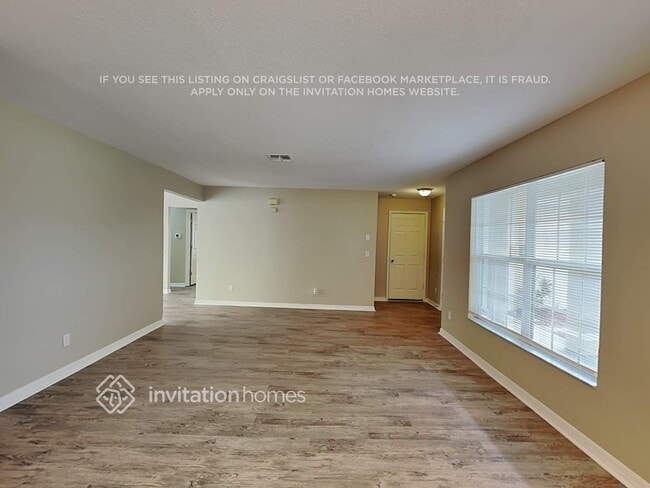 Foto del edificio - 606 Skyridge Rd