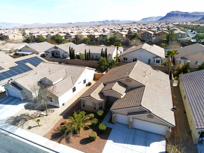 Building Photo - 9265 Gentle Cascade Ave