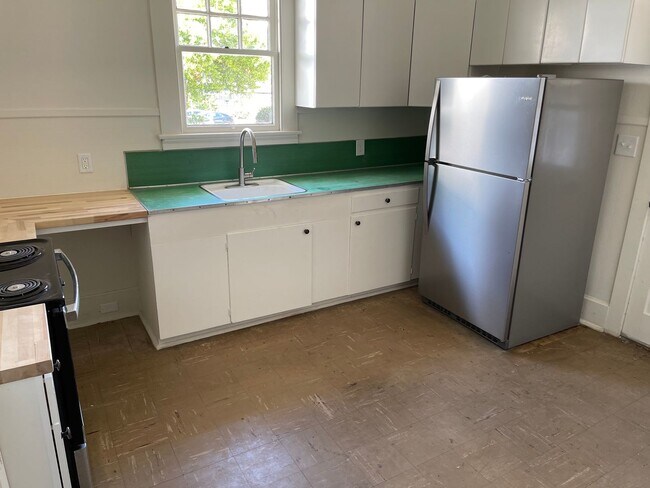 Foto del edificio - 908 1st Ave