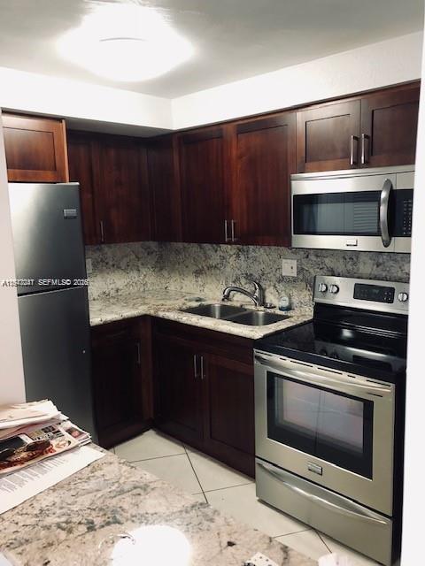 Building Photo - 1701 NE Miami Gardens Dr