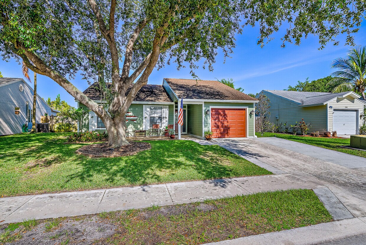 208 Woodbridge Dr, Jupiter, FL 33458 House Rental in Jupiter, FL
