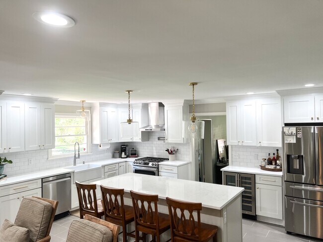 Foto del edificio - 317 Kensington Dr