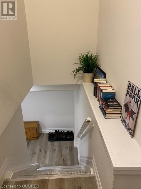 Photo du bâtiment - 482 E 37th St