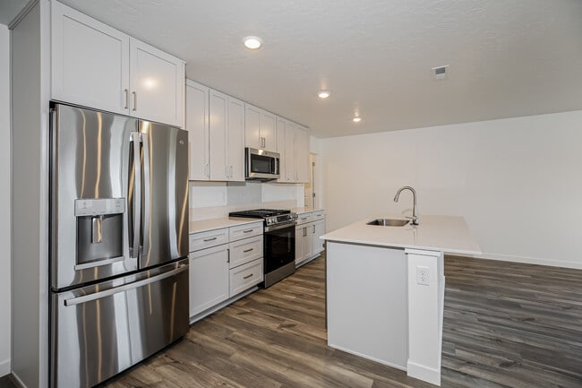 Building Photo - 15206 Nimbus Way