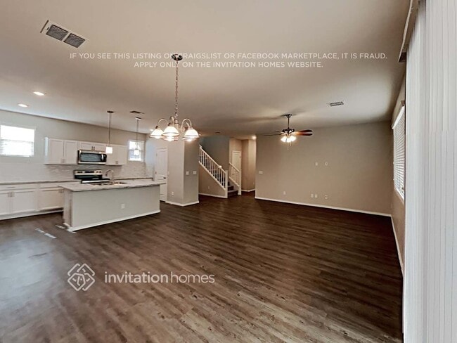 Foto del edificio - 16524 W Jenan Dr