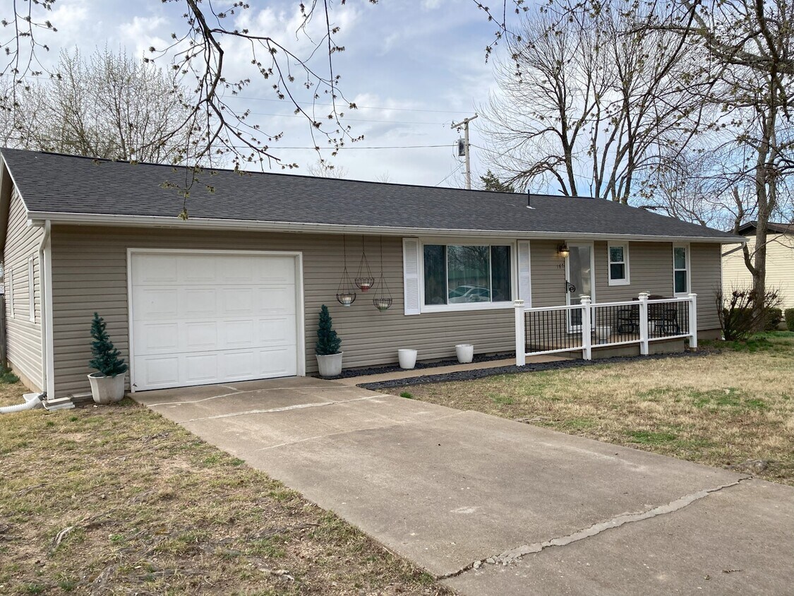 167 Morningside Ln, Hollister, MO 65672 House Rental in Hollister, MO