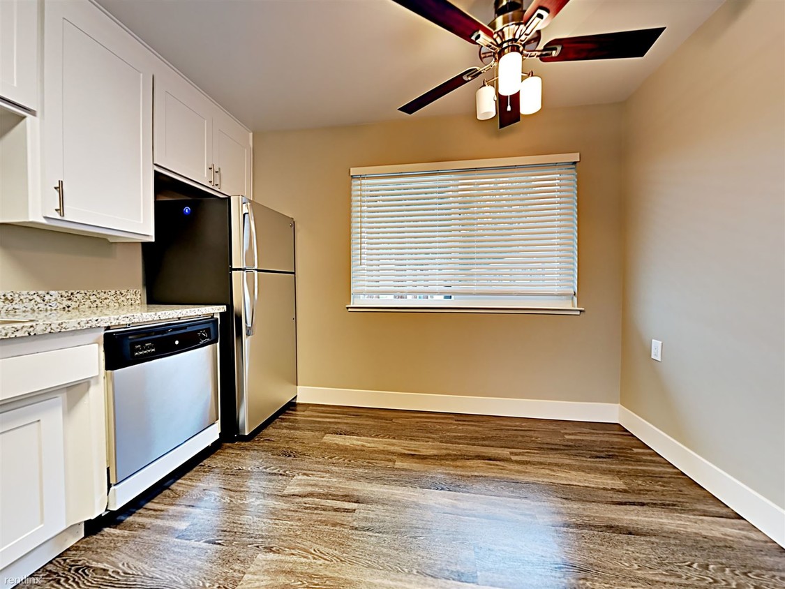 2 br, 1 bath - 1025 35th Ave Apt 7 - 2 br, 1 bath  - 1025 35th Ave Apt 7