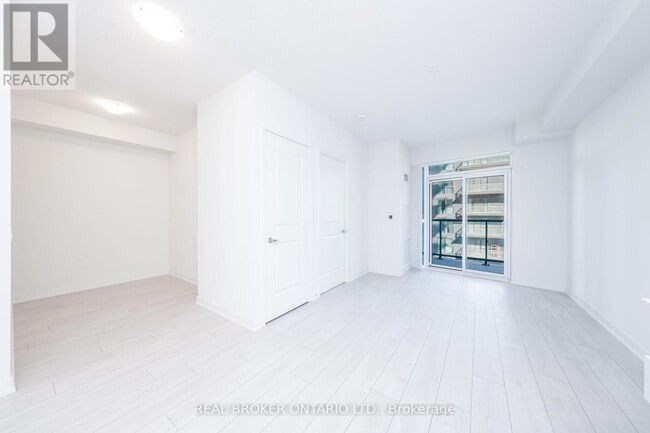 Building Photo - 38 Annie Craig Dr