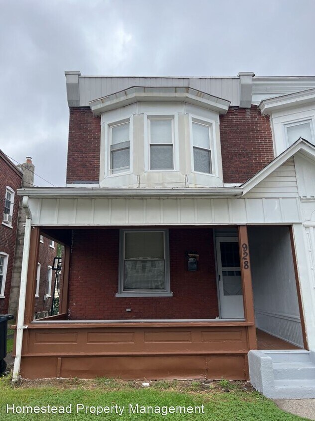 3 br, 1.5 bath House 928 Saville Ave House for Rent in Eddystone