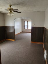 Building Photo - 164 E 119th St