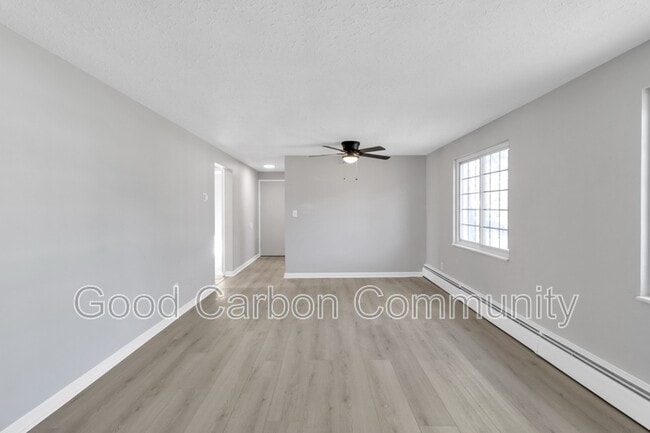 Building Photo - 321 Beattie Ave