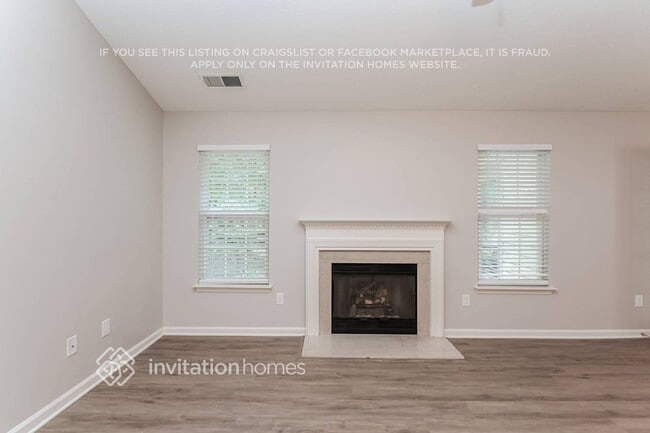 Foto del edificio - 2889 Shadow Brook Ct NW