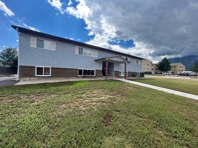 Foto del edificio - 1709 Hampton S