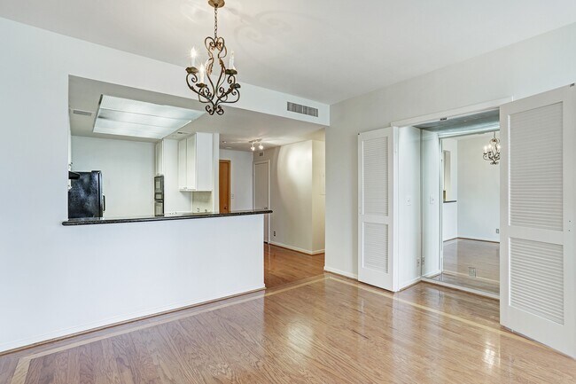 Foto del edificio - 5110 San Felipe St