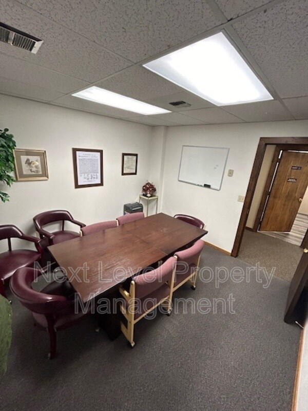 Foto del edificio - 322 2nd Ave W