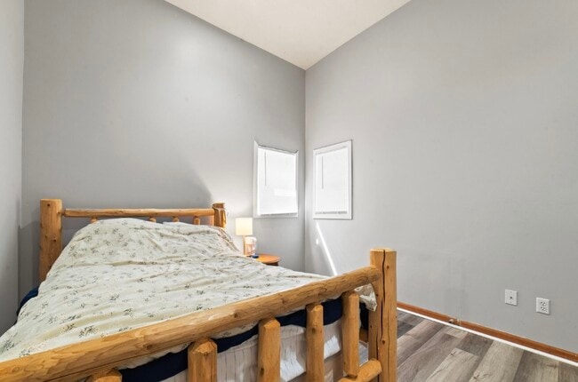 Building Photo - 669 Modesto St