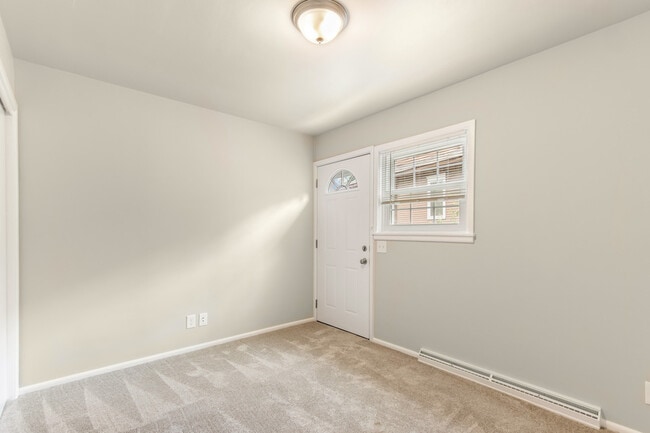 Foto del edificio - W164N8815 Mill St