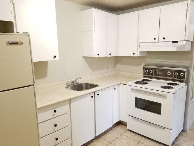 Photo du bâtiment - 660 Wyandotte St W