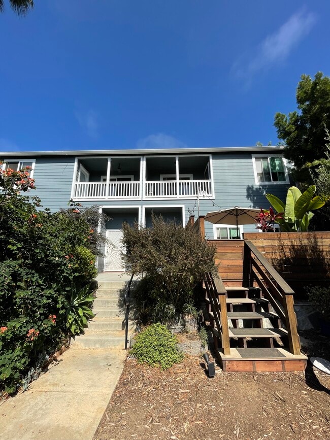 Building Photo - 1204 Hygeia Ave